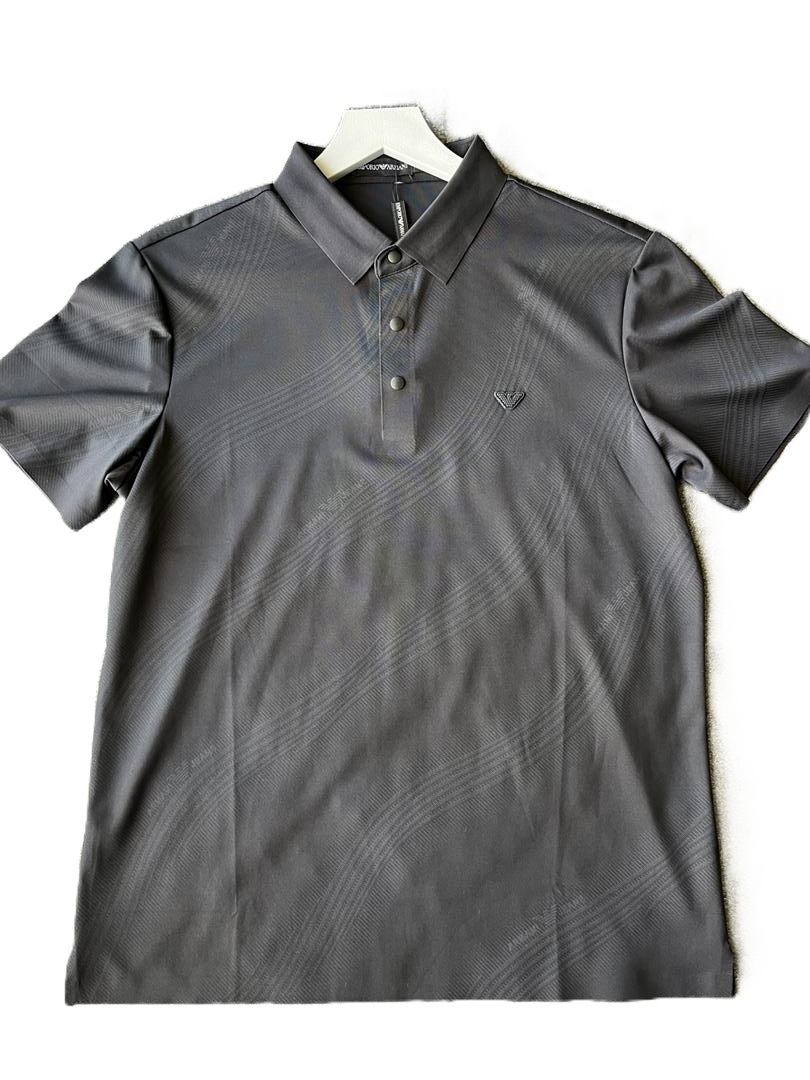 T shirt Form Six Emporio Arman @35000