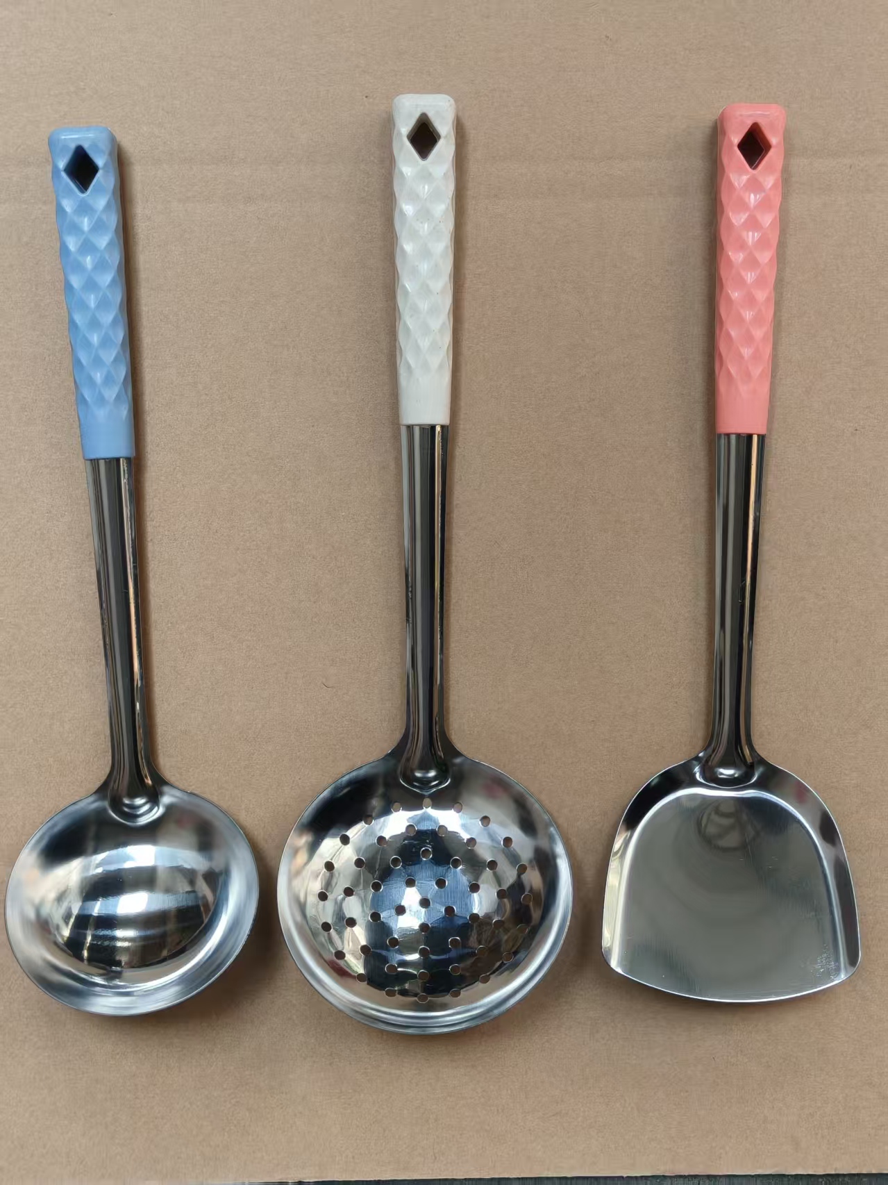 Serving Spoon - Colored  -JYLHS/078 - Round